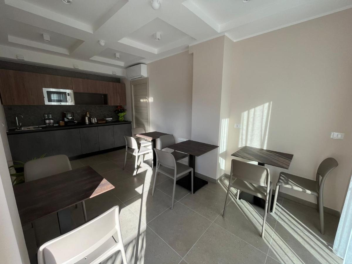 Hotel Residenza Elba - Charme House Termoli Exterior foto