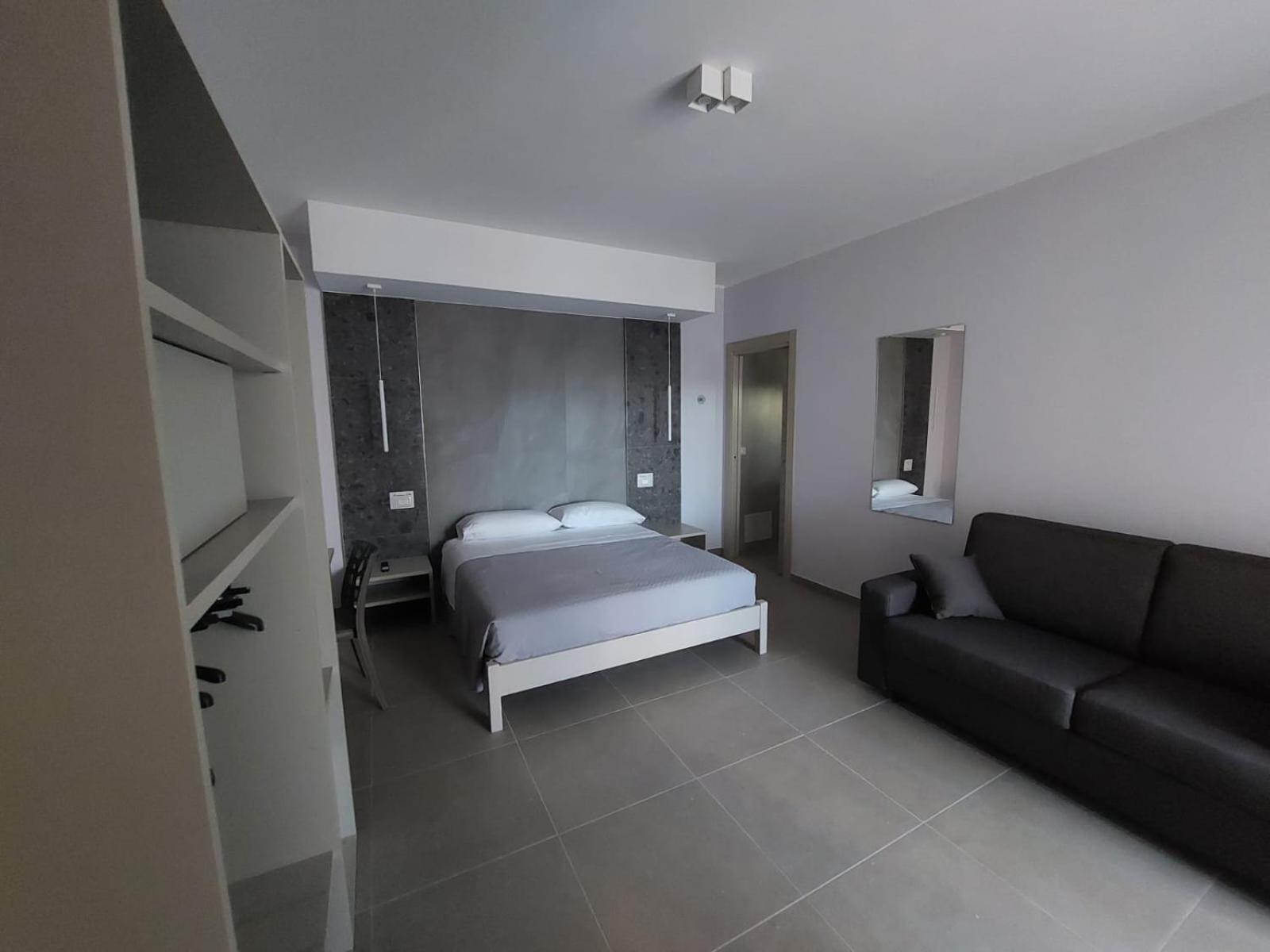 Hotel Residenza Elba - Charme House Termoli Exterior foto